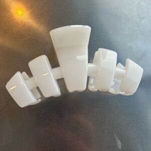 White Hair Claw Clip